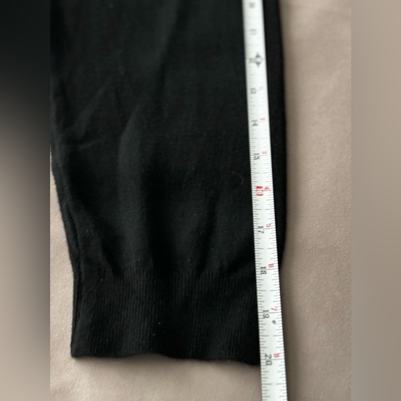 NWOT WOMENS VILA MILANIE BLACK SILVER STUDED WOOL BLEND LIGHTWEIGHT SWEATER XL - Picture 9 of 10